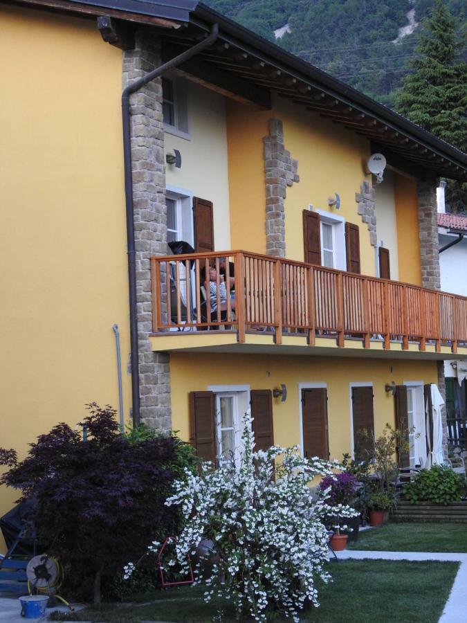 Appartamenti Tasel With Heated Pool Malcesine Exteriér fotografie